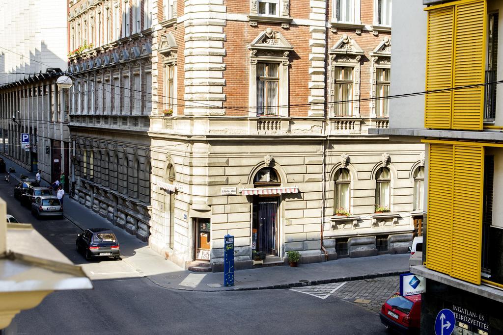 Eoetvoes Apartman Budapest Room photo